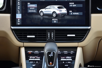 2018款卡宴3.0T自动