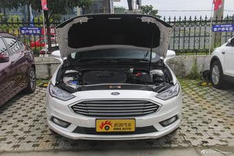 2018款蒙迪欧2.0T自动时尚型EcoBoost 200