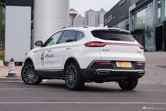  2018款猎豹Mattu 1.6T GDI DCT尊贵型