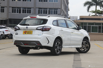 2018款启辰T70 2.0L自动睿趣版