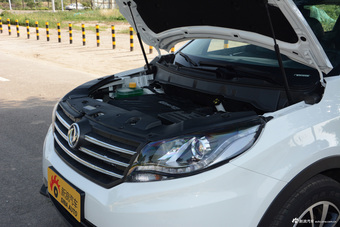 2016款风光580 1.5T自动豪华型