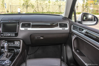 途锐 2016款 3.0TSI 高配型