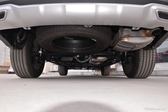 2018款荣威RX8 2.0T自动两驱旗舰版