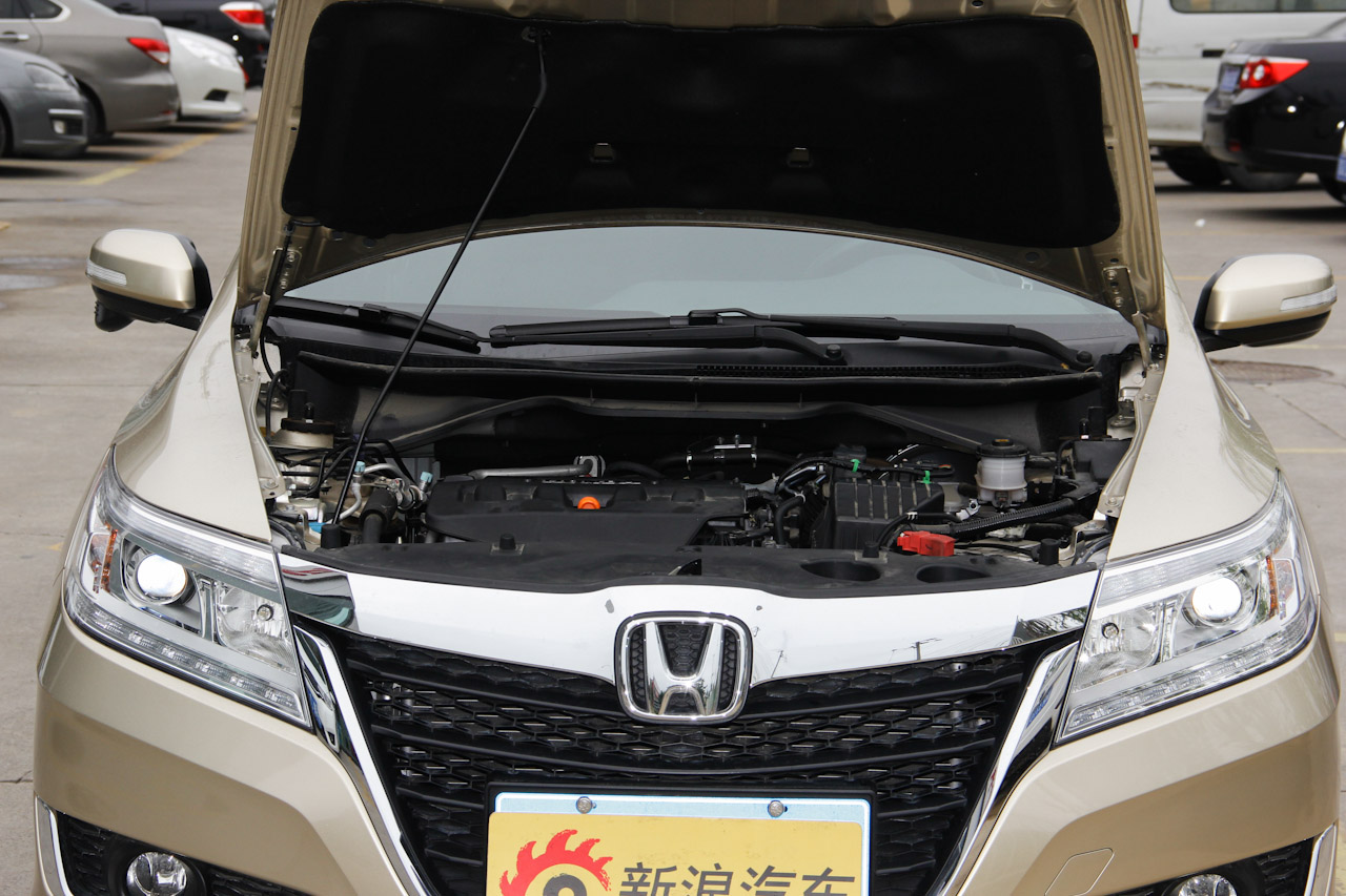 2016款凌派1.8L自动领先版