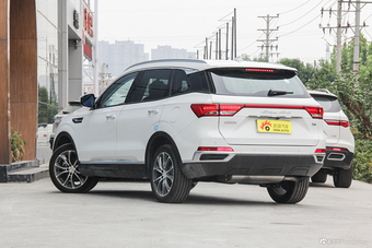 2018款众泰T500 1.5T自动智能互联尊贵型