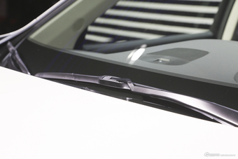 讴歌新款MDX混动版