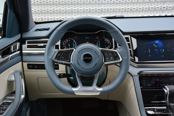 2017款大迈X7 1.8T自动至尊型