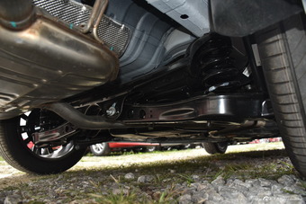 2017款荣威i6 1.5T自动互联网智尊版20T