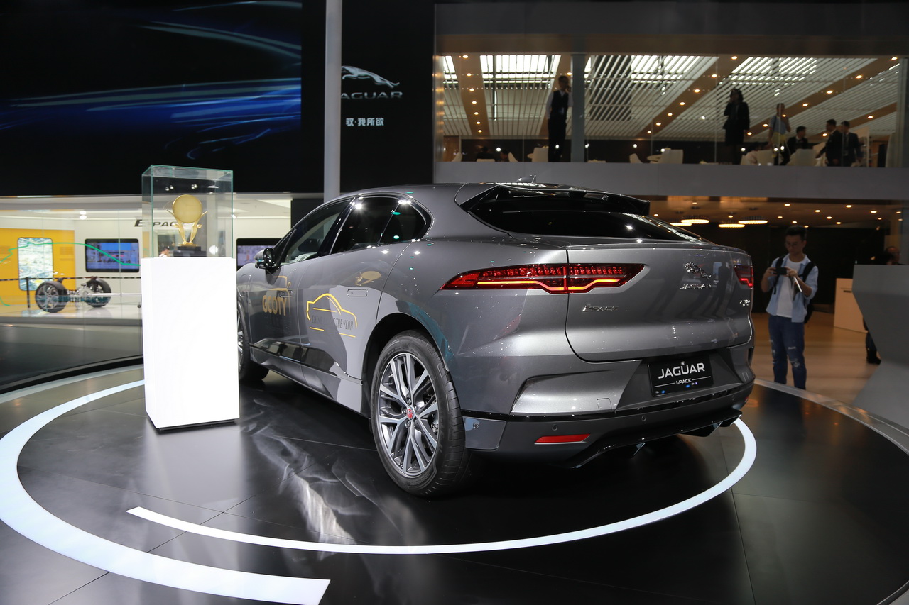 2018广州车展实拍：捷豹I-PACE新能源