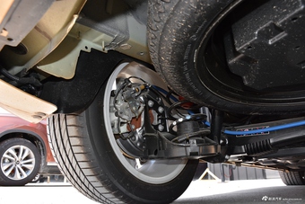 2015款DS 5 1.8T自动豪华版THP200