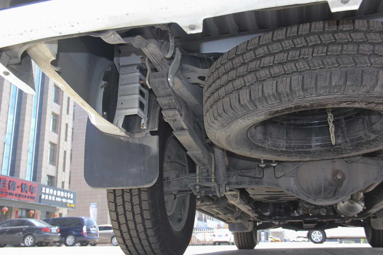 2018款庆铃TAGA 3.0T手动四驱豪华版