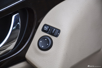 2015款奇骏2.0L自动XL两驱舒适MAX版