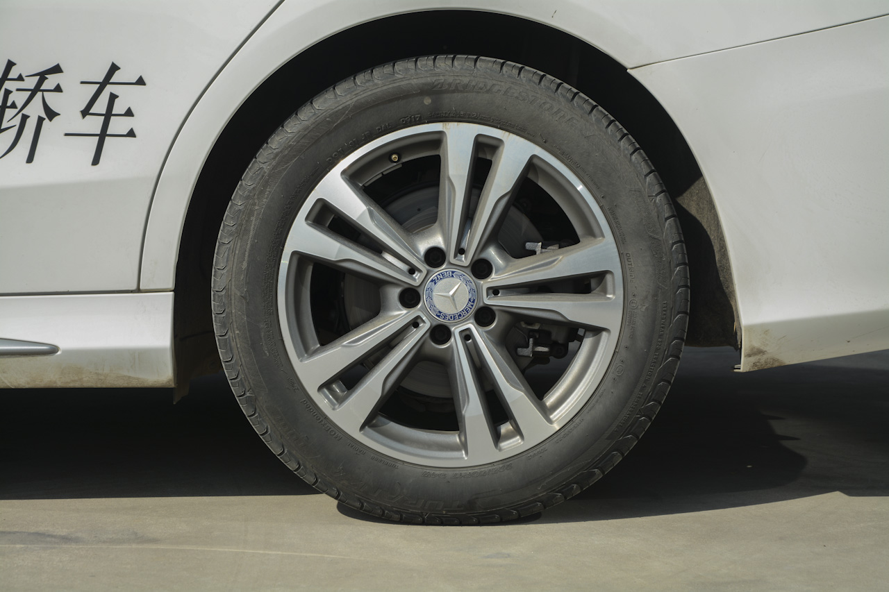 2017款改款奔驰C级C200L 2.0T自动