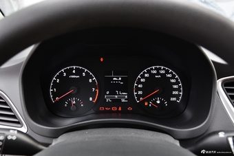 2016款悦纳1.4L手动青春版GS