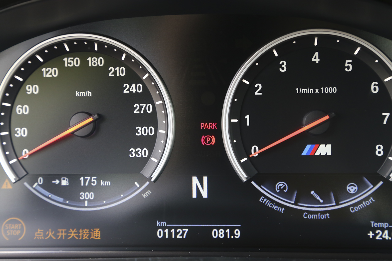 2015款宝马X5M 4.4T自动