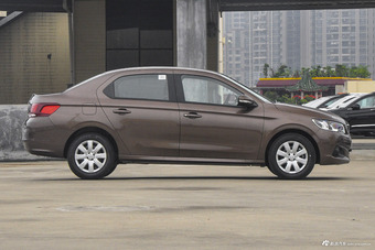 2017款标致301 1.6L 自动舒适版