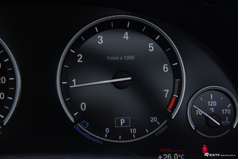 2017款宝马5系GT 2.0T自动528i领先型