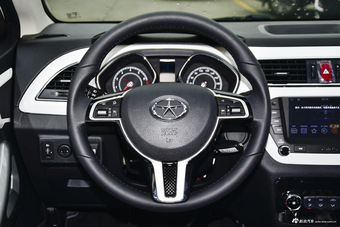 2016款瑞风S2 1.5L手动豪华智能型双色版