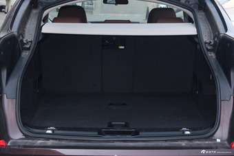 2017款宝马5系GT 2.0T自动528i领先型