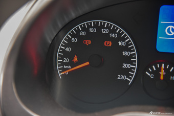 2016款瑞虎3 1.6L自动风尚版