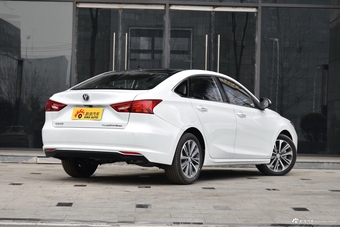 2018款睿骋CC1.5T自动智雅型