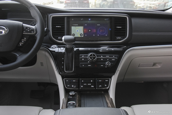 2018款传祺GM8自动320T旗舰版