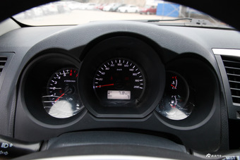 	2018款猎豹CT7 2.4L手动两驱进取型标双版2TZ