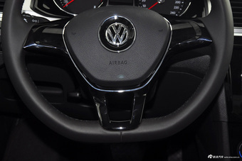 2017款宝来1.6L自动舒适型