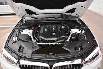 2018款宝马5系改款3.0T自动540Li行政版图片