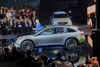 续航里程400km 奔驰EQ-A或售30万左右