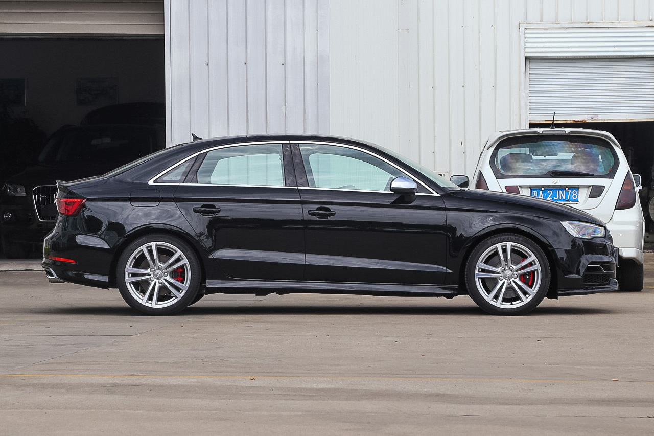 2017款奥迪S3 2.0T自动 Limousine