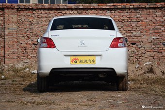 2016款标致301 1.6L手动舒适版