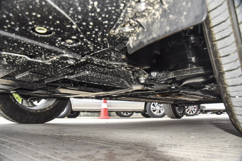 2017款风神AX5 1.4T自动趣悦型网联版