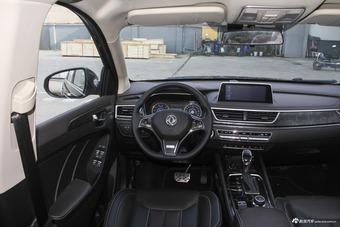 2017款风光580 1.5T自动智联版图片