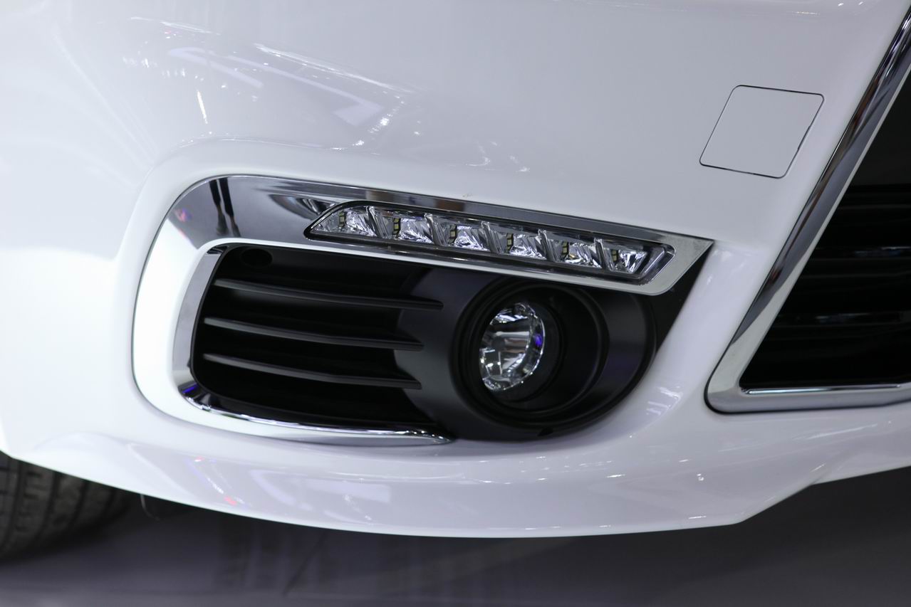 东南三菱新翼神