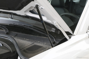 2017款哈弗H7L 2.0T自动两驱豪华型红标