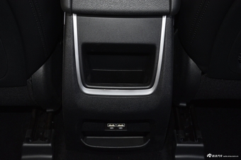 2018款吉利博越2.0L手动智雅型