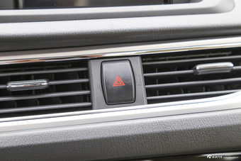 2016款悦翔V7 1.6L自动乐动型国V