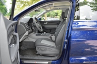 2018款奥迪Q5L 2.0T自动45 TFSI尊享风雅型