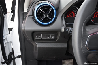 2018款东南DX3 EV400 豪华版