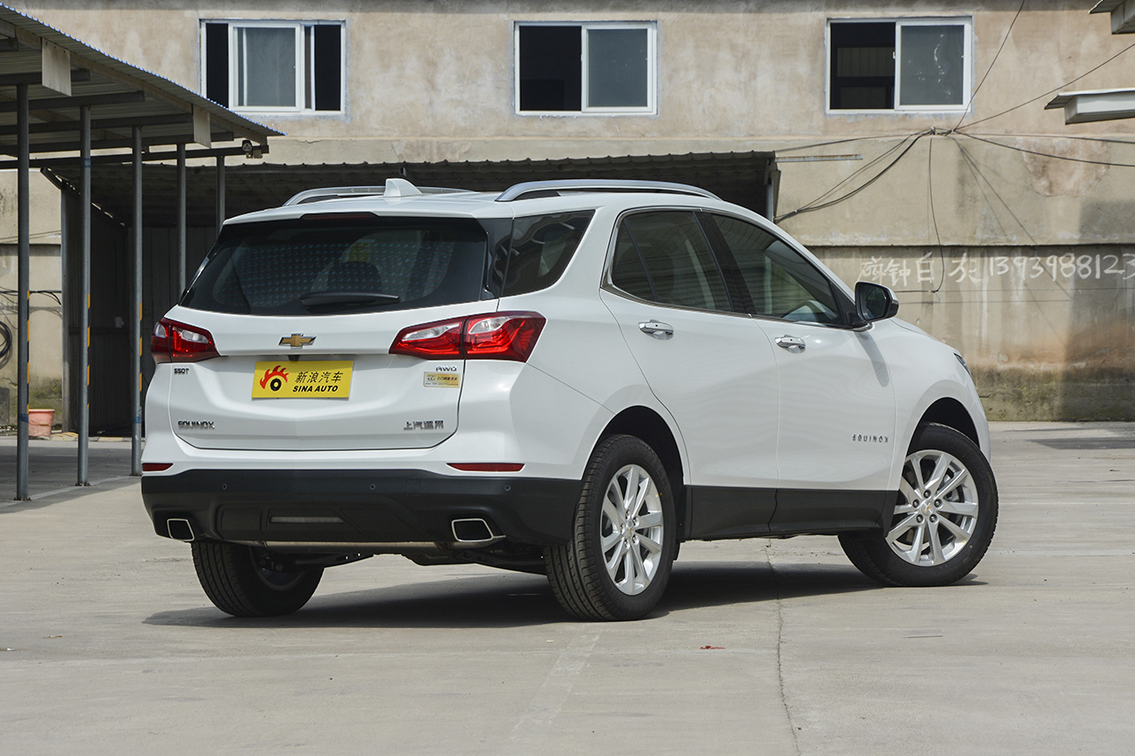 2017款探界者2.0T自动四驱拓界版550T