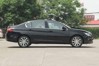 2018款东风标致408改款1.8L自动豪华版