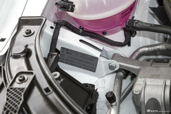 2016款奥迪Q3 2.0T自动35TFSI典藏版quattro进享型