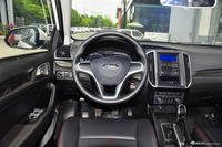 2017款众泰Z360 1.5L手动豪华型