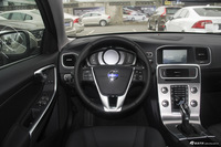 2017款沃尔沃S60L 2.0T自动T4智远版