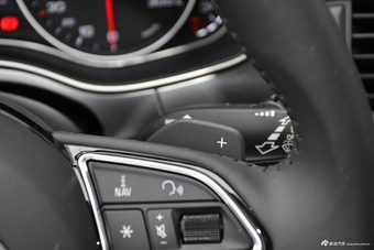 2017款奥迪A6 1.8T自动Avant时尚型