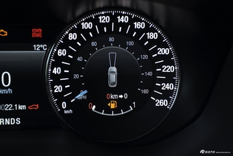 2017款福特金牛座 2.0T自动EcoBoost 245 旗舰型