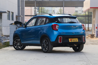 2016款昌河Q35 1.5L手动精英炫智版