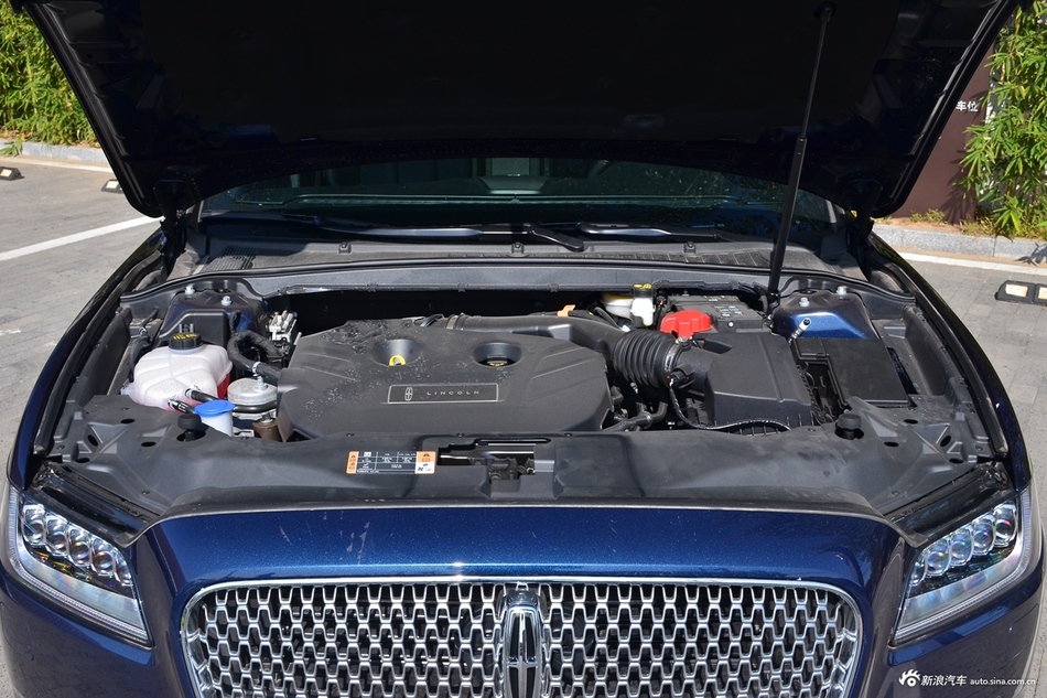 2017款林肯大陆2.0T自动两驱尊耀版