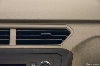 2017款五菱之光V 1.2L手动基本型 LMH